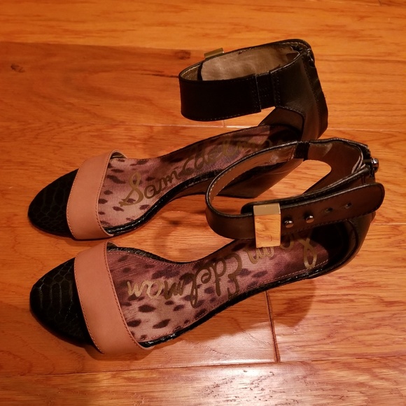 San Edelman Wedges - Picture 2 of 3